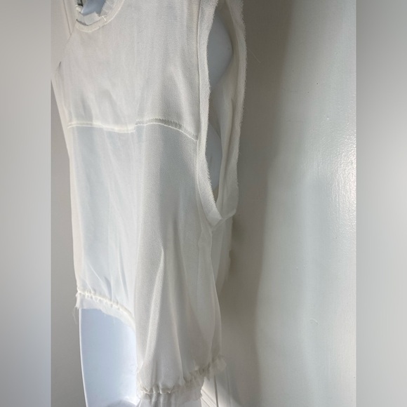 FREE PEOPLE Elegant Sheer White Embroidered Top w Draw Sting - Picture 6 of 6